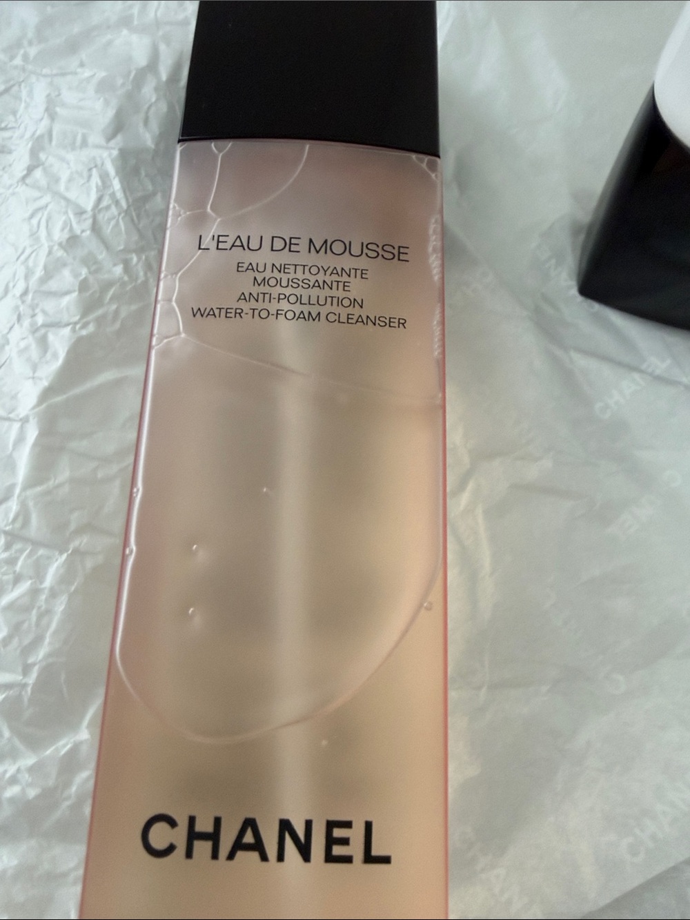 CHANEL L'Eau de Mousse Cleanser — Water & Cream to Foam..NWOT - Picture 2 of 7